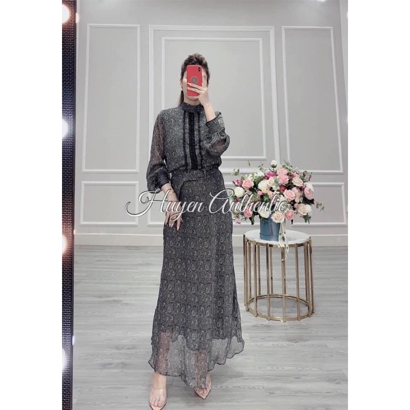 Váy lụa chữ LV hiệu Zara chanh xả