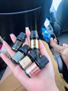 NƯỚC HOA BÍM QLADY