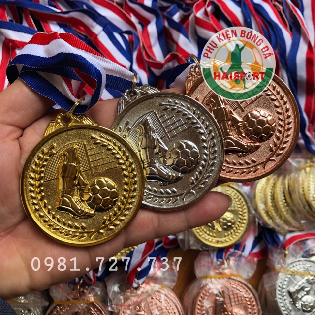 Sỉ: Huy chương bóng đá : Vàng , Bạc , Đồng -Huy chương kim loại ( Video )