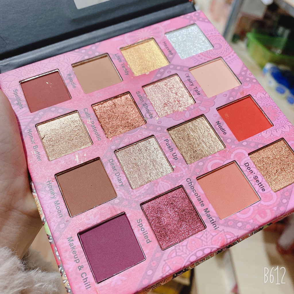 Phấn mắt mix nhũ 16 ô Treeceng F227 | BigBuy360 - bigbuy360.vn