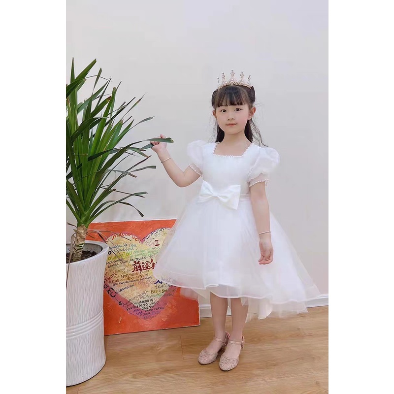 Váy công chúa bé gái mầu trắng chân váy xòe 360 dáng mulet - kèm ảnh thực tế.