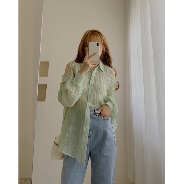 Áo sơ mi nữ kiểu hở vai tay dài chất tơ form rộng trơn basic phong cách Hàn Quốc