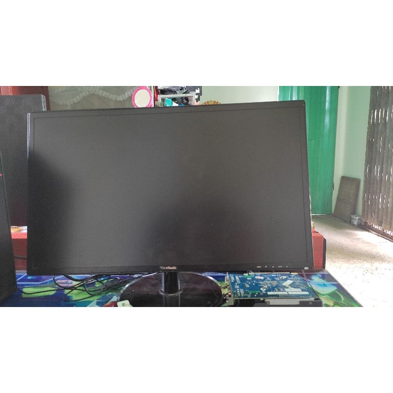 Màn hình 24 inh nét đẹp full HD