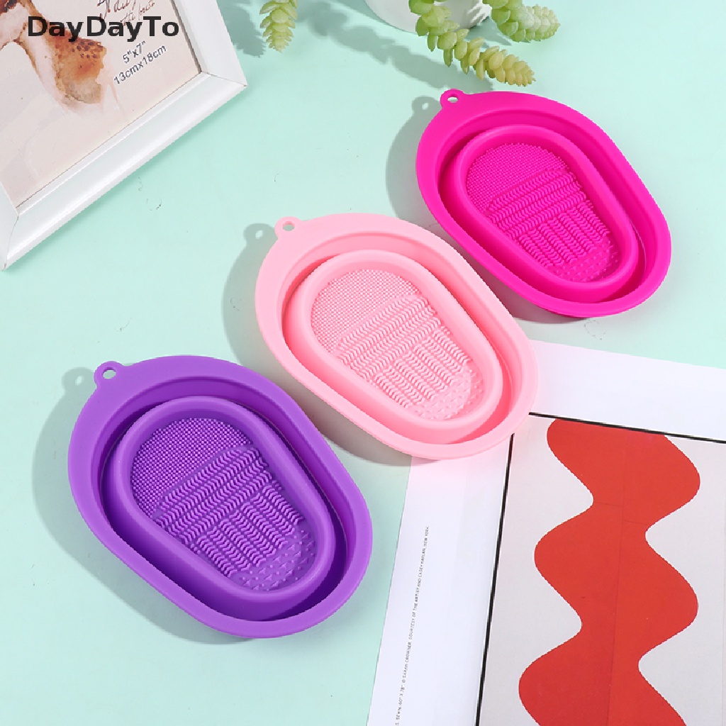 Dụng Cụ Vệ Sinh Cọ Trang Điểm Daydoytto Thiết Kế Gấp Gọn Tiện Dụng