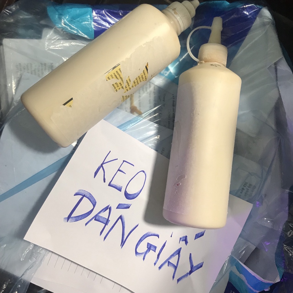 1.000đ 1 chai 0,5kg - KEO DÁN GÁY SỔ SÁCH, DÁN GIẤY CHO XƯỞNG IN