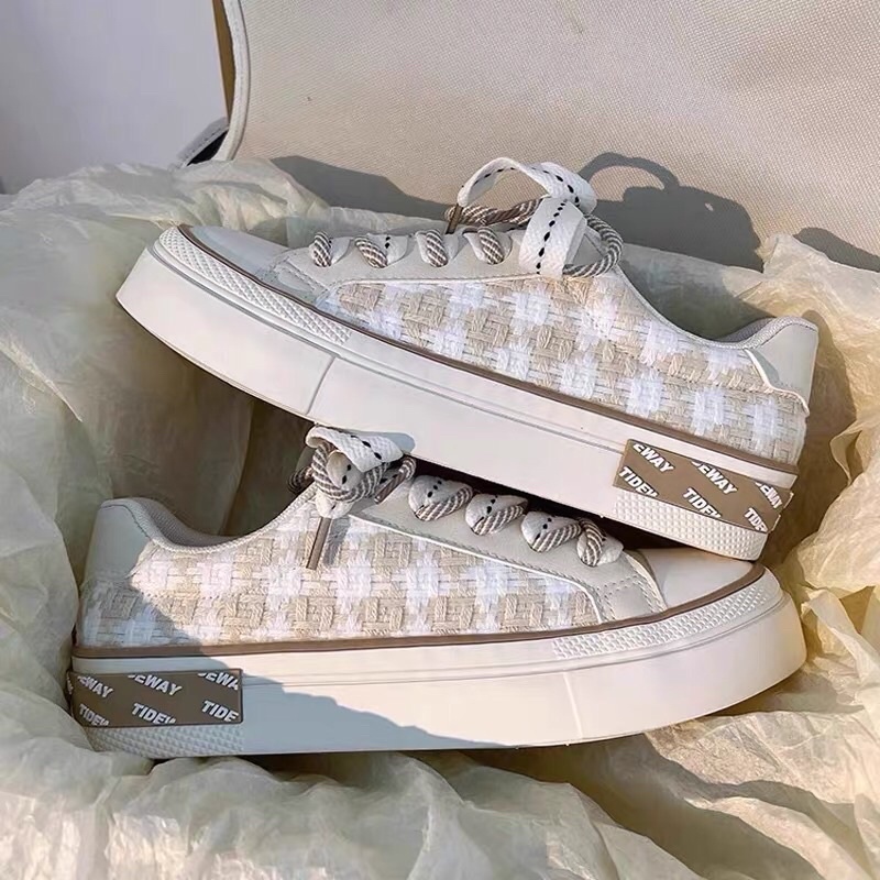 Giày thể thao nữ độn đế 3p OOO Cao Cấp