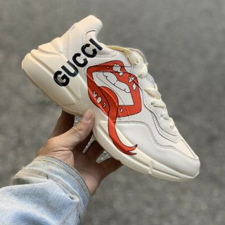 < FLASH SALE > VIDEO + ẢNH THẬT > GIÀY SNEAKER  TRẮNG THẤP CỔ ĐỎ