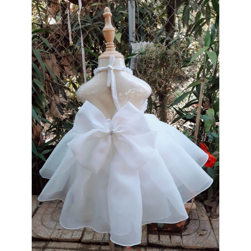 Váy công chúa cho bé