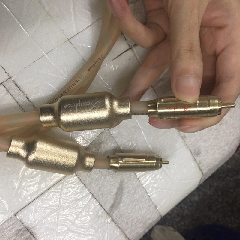 Cặp Dây tín hiệu  AV  Accuphase Japan