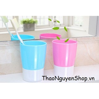 Bộ nhả kem đánh răng 3 cốc-T3B3