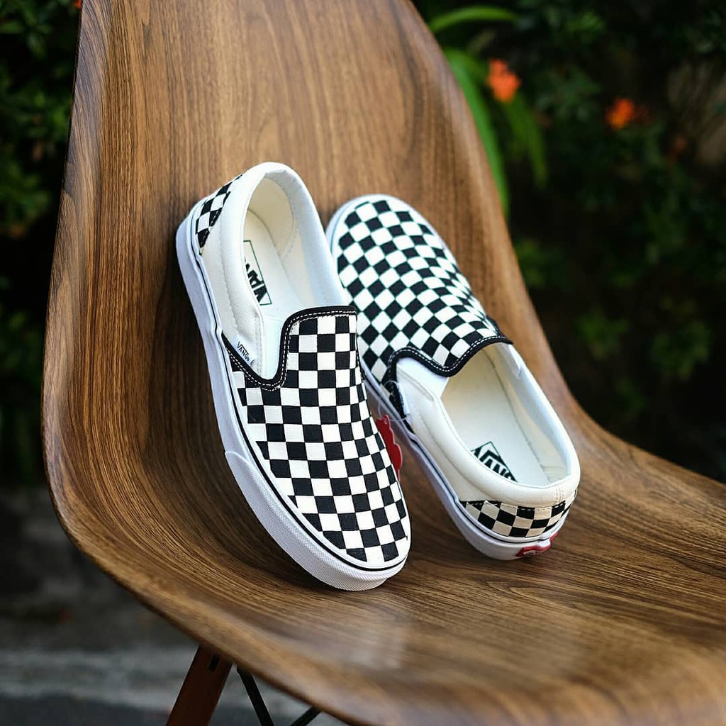 Giày Vans Chính Hãng Slip On Classic Black White