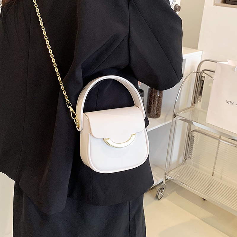 Túi đeo chéo IELGY hình vuông nhỏ phối sợi xích thời trang cho nữ