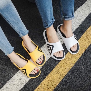 [Mã FASHIONGREEN264 giảm 10% tối đa 30k đơn từ 99k] Dép Ullzang Pulan Phối mầu