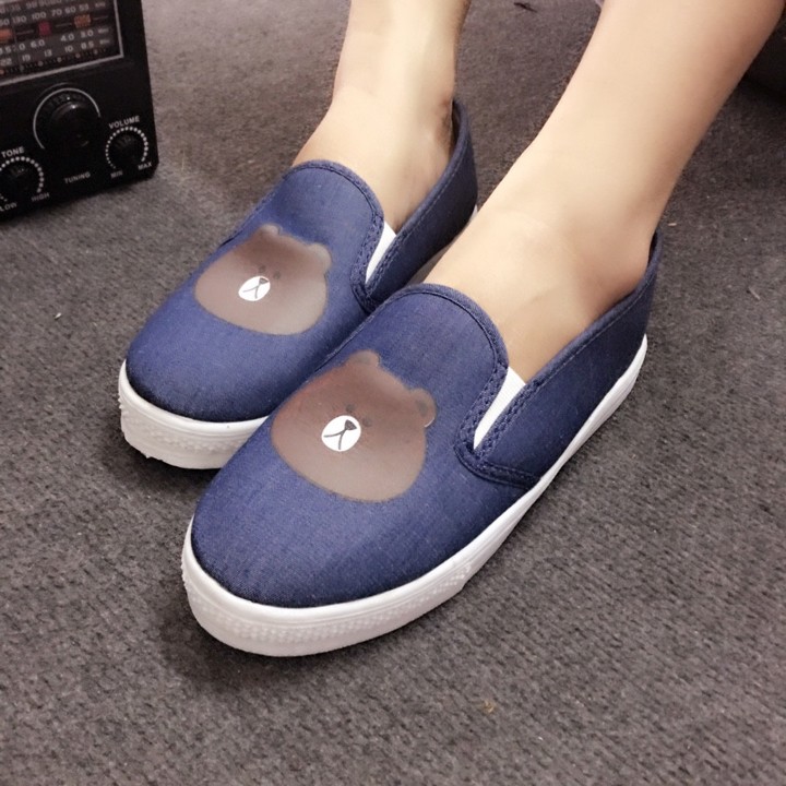 Giày slip on gấu xanh jean đậm Koin VV183 | BigBuy360 - bigbuy360.vn