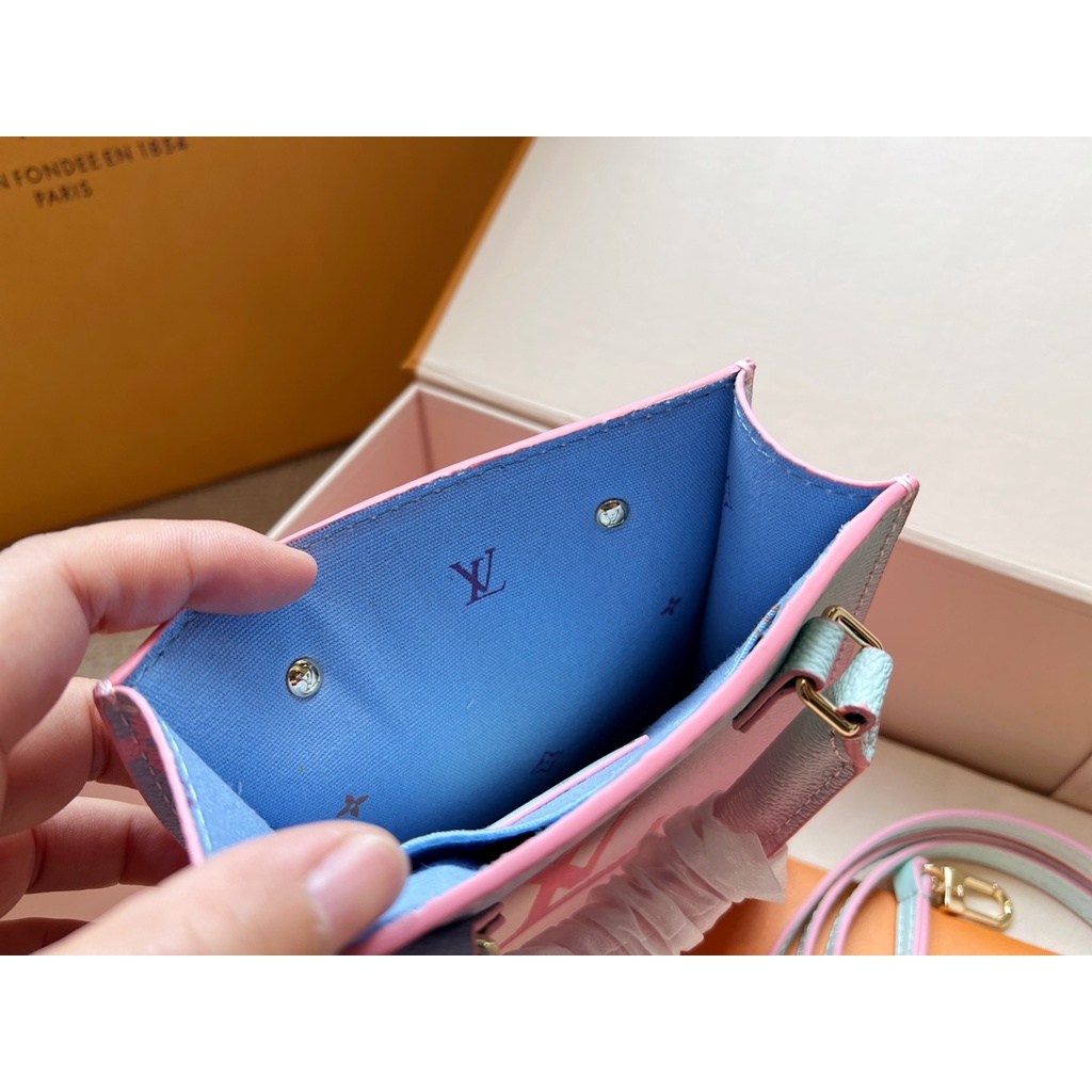 Túi xách nữ cầm tay với màu sắc ombre xanh hồng độc lạ, da thật cao cấp 𝑳𝒐𝒖𝒊𝒔 𝑽𝒖𝒊𝒕𝒕𝒐𝒏 LV