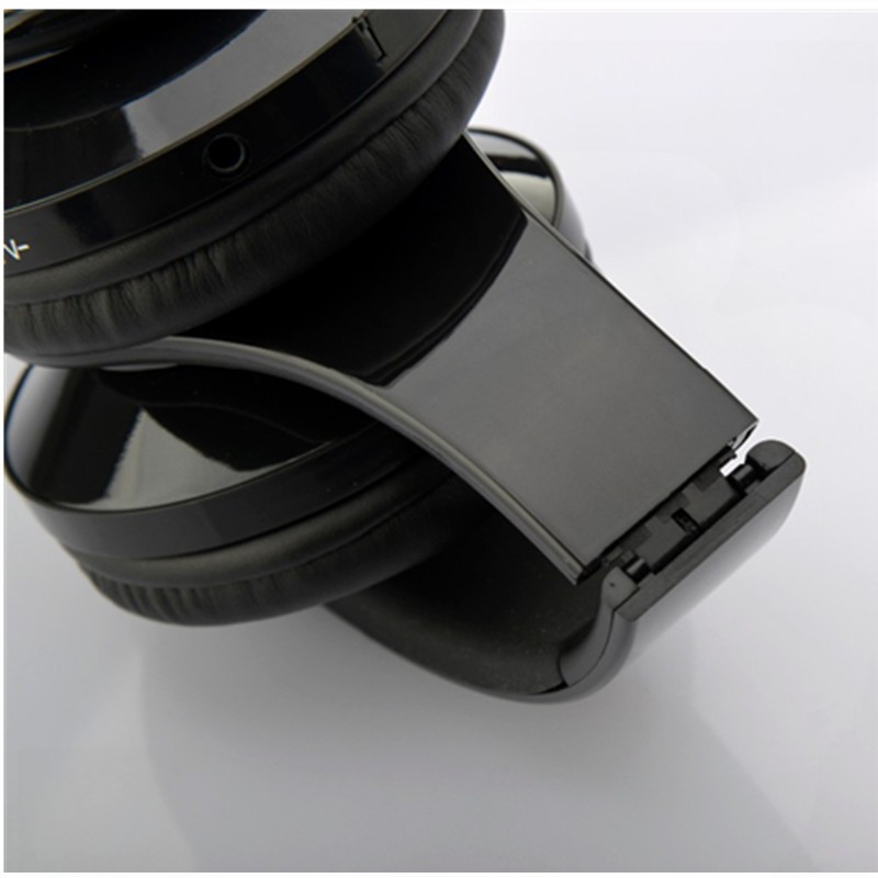 Tai nghe bluetooth không dây có micro kèm dây cáp USB và dây cáp âm thanh tiện dụng