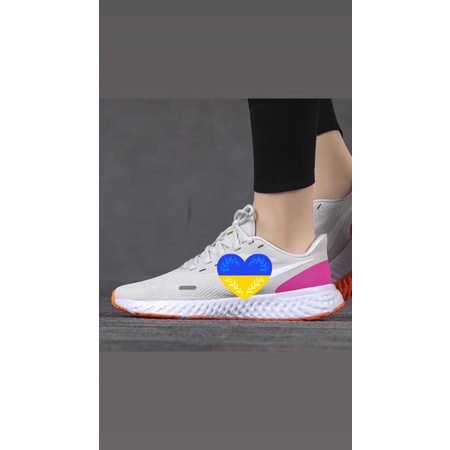 Giày chạy bộ Nike Revolution 5 chính hãng BQ3207 103