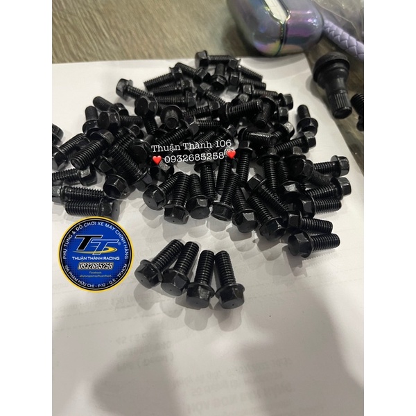 Ốc 6ly đen đầu T8 gắn Yaz - Giá 1 con