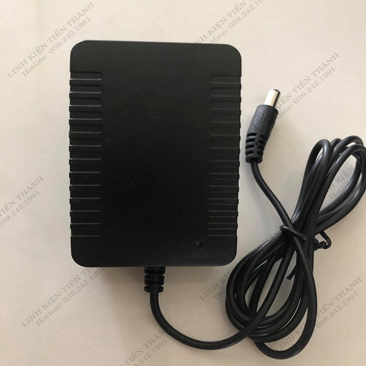 Xạc Ô Tô Xe Máy Điện Trẻ Em 6V1000ma Có Đèn Báo Xạc