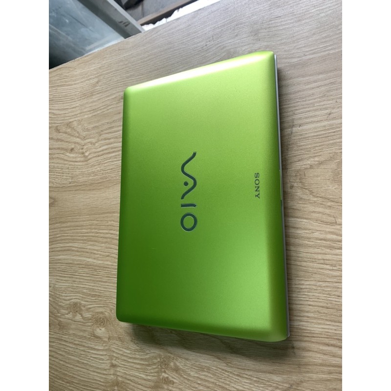 Hot Laptop mini Sony vaio Vpcyb chíp E-450 ram 4gb cạc amd6230m màn 11,6inh tặng fui phụ kiện