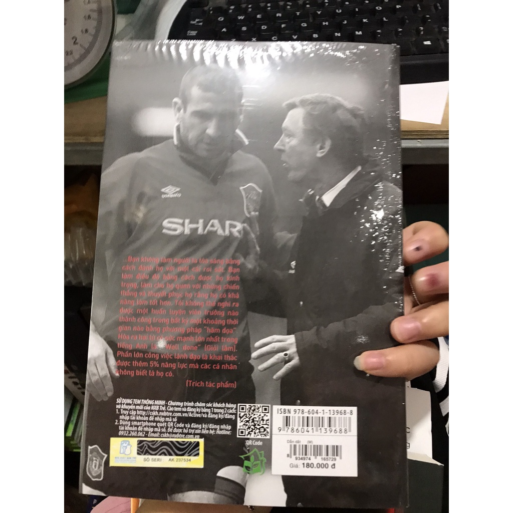 Sách - Dẫn dắt lãnh đạo chứ không quản lý - NXB Trẻ