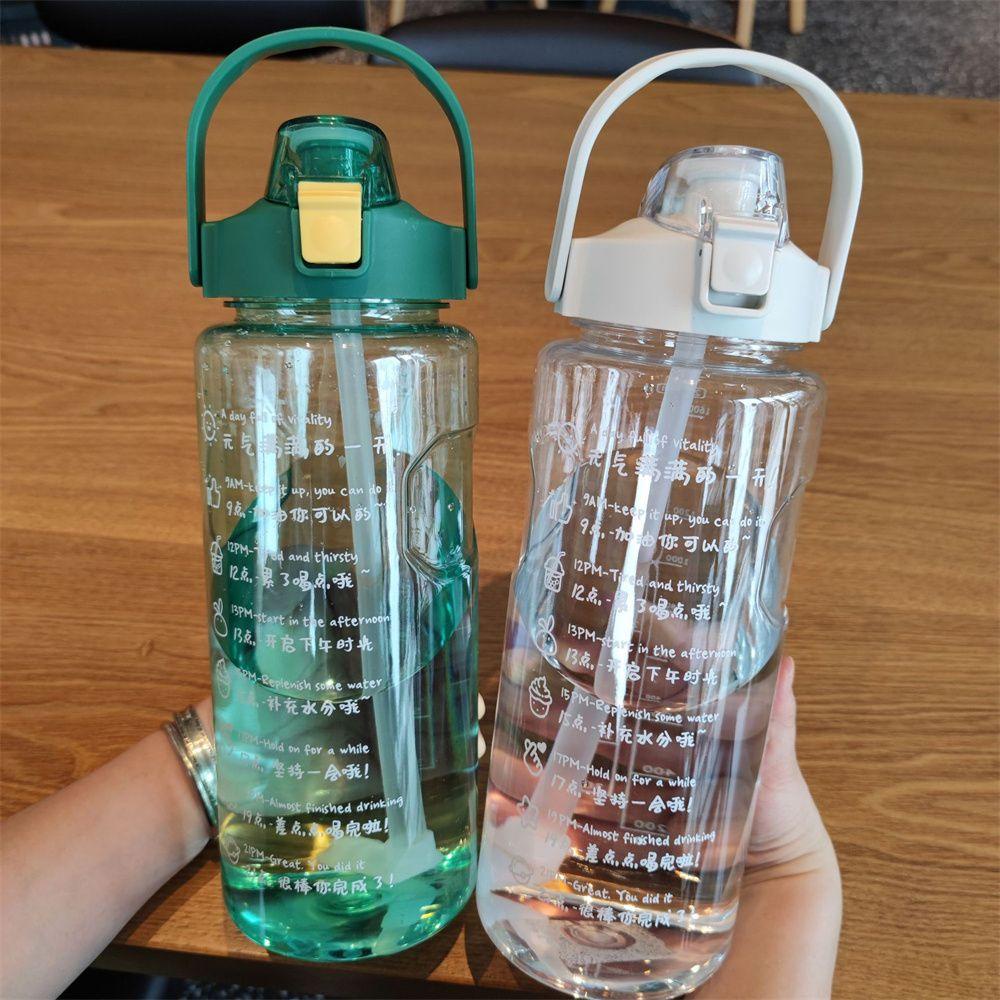 PISTA Bình Nước 2000ml Kèm Ống Hút Kích Cỡ Lớn Phù Hợp Cho Mùa Hè