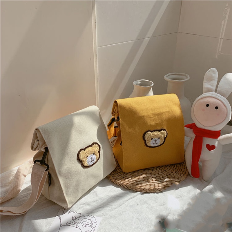 Túi canvas đeo chéo họa tiết gấu nhỏ dễ thương cho nữ