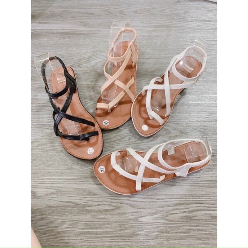 Dép thời trang đi biển đẹp kiểu dáng sandal quai dây