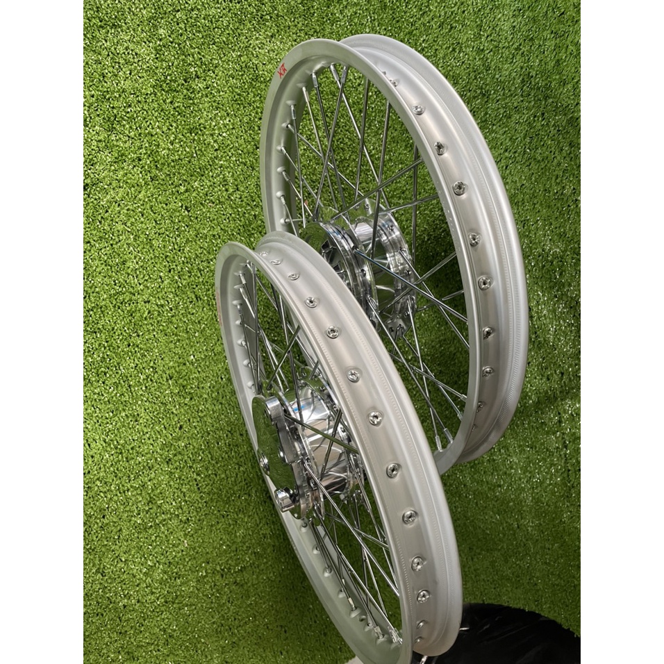 CĐN X1R dành cho xe wave va dream đùm crom niềng nhôm X1R bạc  kèm má đùm trước và sau crom gắn như zin