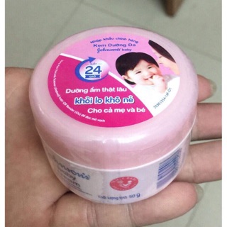 Kem dưỡng ẩm chứa gạo và sữa johnson’s baby 50g