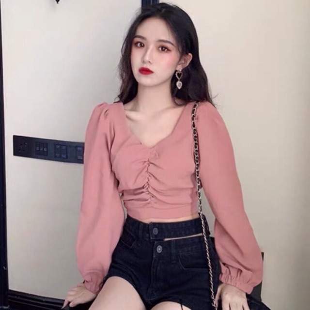 [Mã 44FASHIONSALE1 giảm 10K đơn 50K] Áo kiểu nhúm ngực tay dài bo cổ tim