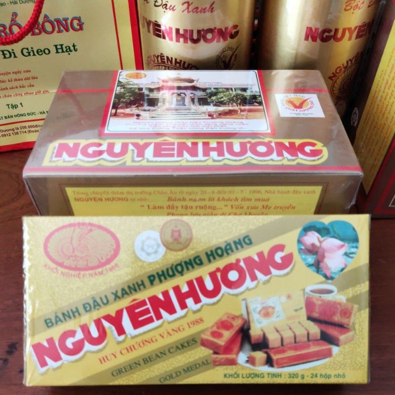 Bánh đậu xanh Nguyên Hương hộp 3 phong 320gr