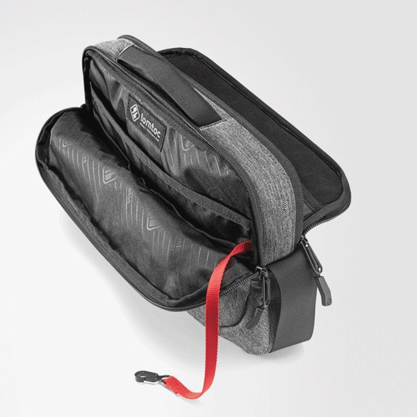Túi thời trang, túi đeo chéo Tomtoc Crossbody Ipad 10.5''/Pro 11'' Grey/Black H02-A01G năng động gọn gàng BALOCENTER