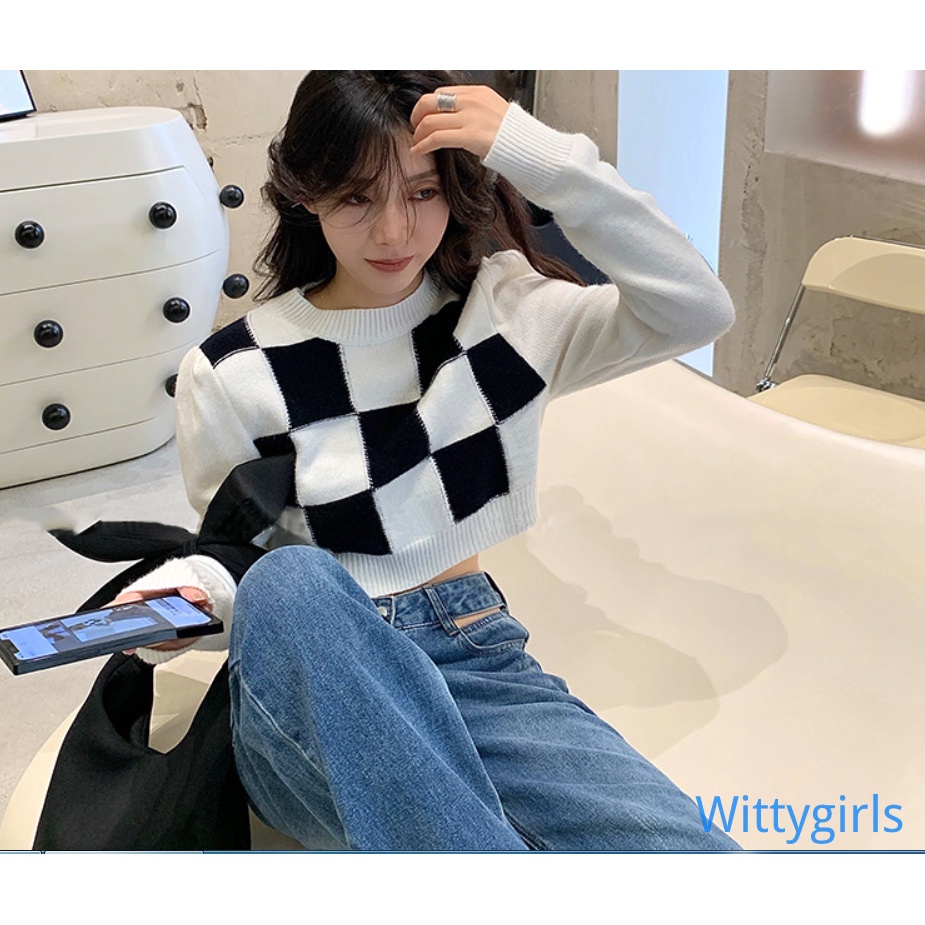 Wittygirls_shop| Áo Croptop tay dài hoạ tiết kẻ sọc màu sắc thiết kế cổ tròn thanh lịch