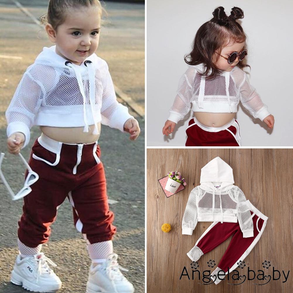 Set đồ gồm áo hoodie/ áo croptop và quần thời trang dành cho bé gái