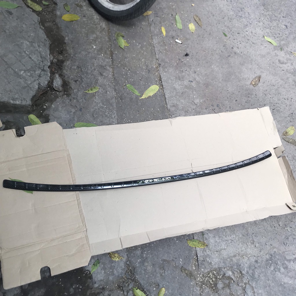 Ốp chống Trầy Cốp Ngoài Vân carbon Cho Mazda Cx8 Form 2019 -2021