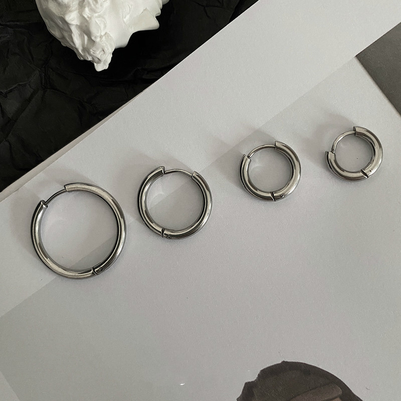 Khuyên tai thép titan đơn giản phong hip-hop thời trang cho nam và nữ 19245