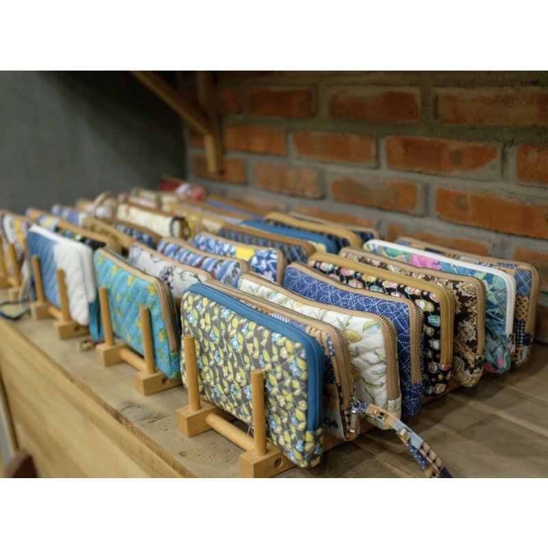 RUỘNG HOA- VÍ LÁ