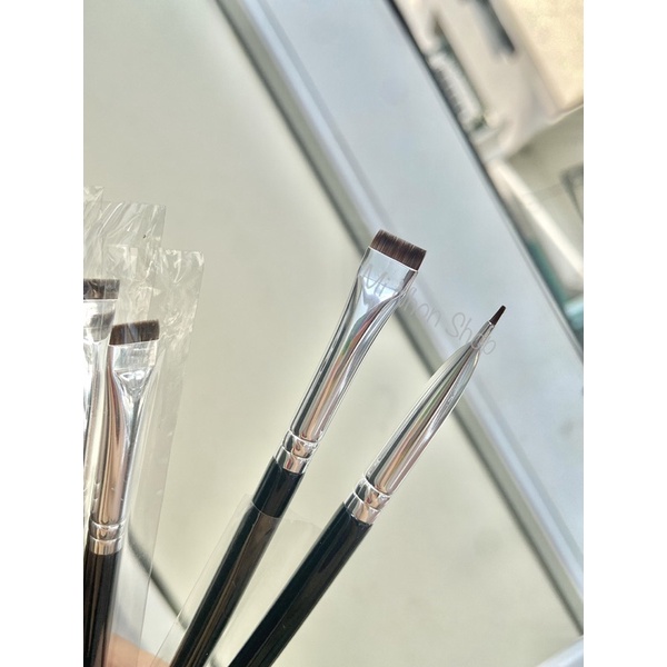 Cọ tém mày siêu mảnh mới về độc quyền Mi Nhon Shop cho trang điểm chuyên nghiệp