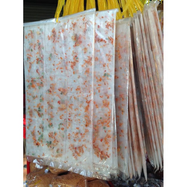 Conbo 2 kg sốt me-2 bịch sốt nhỏ-10 me-4 bịch bánh trắng vuông mỏng-2 tép dẹp sẽ