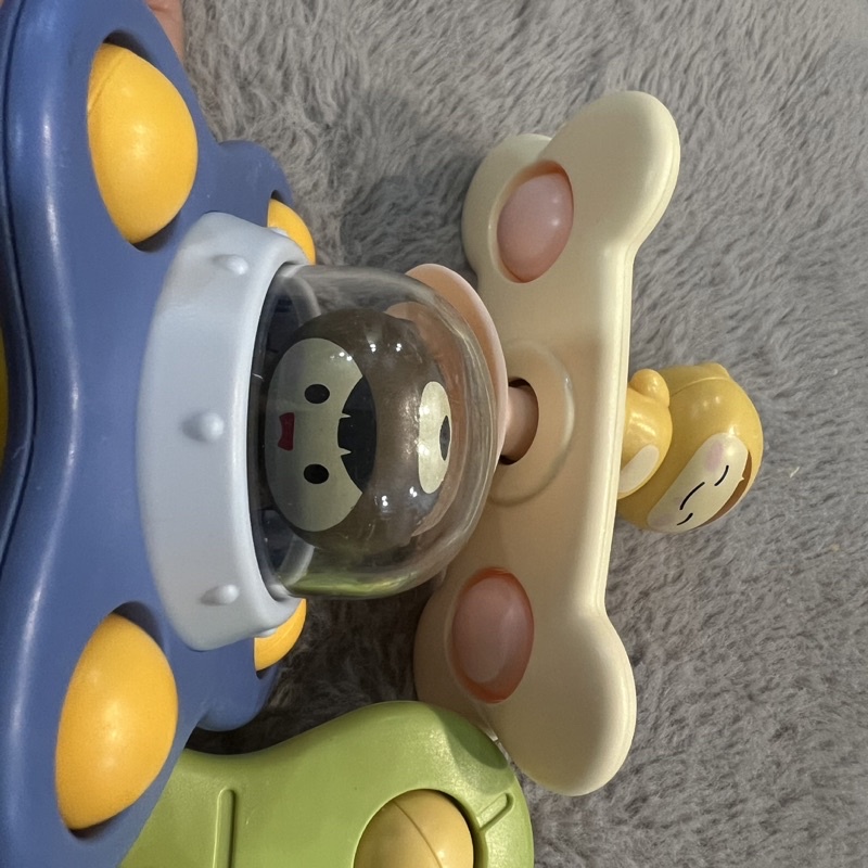 Con quay Spinner dán tường chống nước cute hoạt hình mô hình đồ chơi cho bé xả Stress giảm áp lực