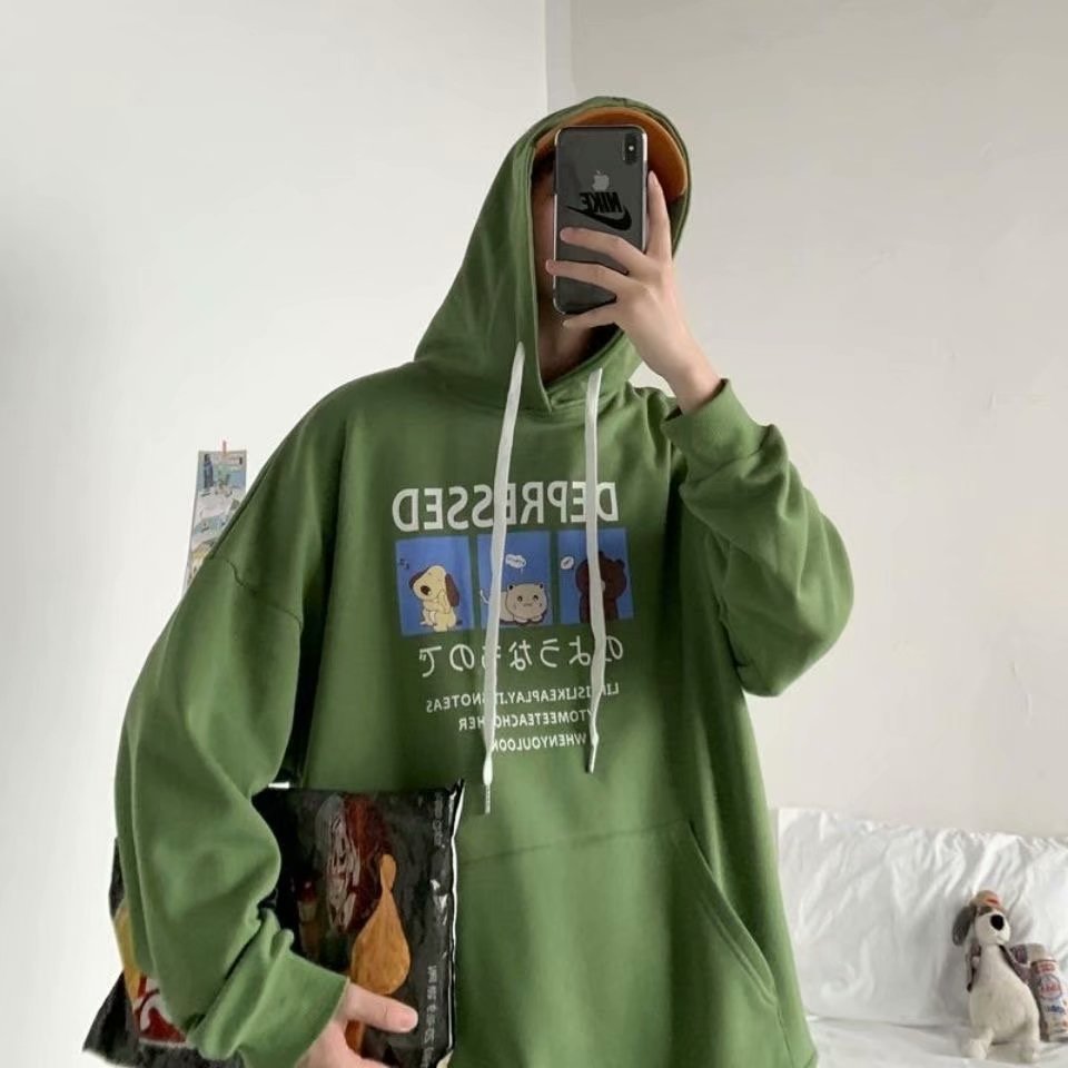 Áo hoodie tay dài dáng rộng in hình hoạt hình gồm 3 màu sắc | BigBuy360 - bigbuy360.vn