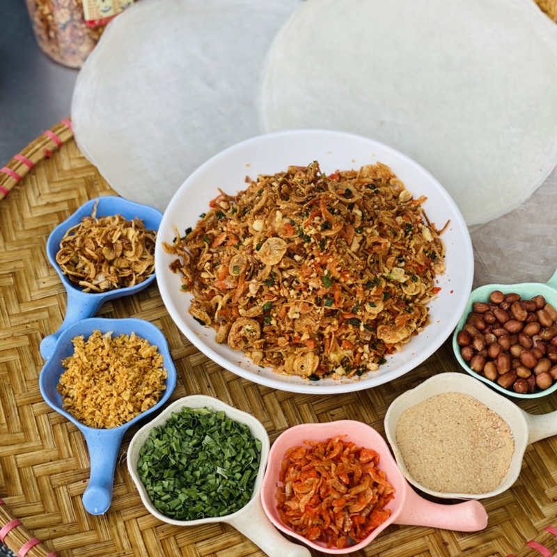 Muối Tôm Hành Phi Đậu Phộng ÔNG BỐN - Tặng Kèm 50g Bánh Tráng Phơi Sương(hũ 120ml)