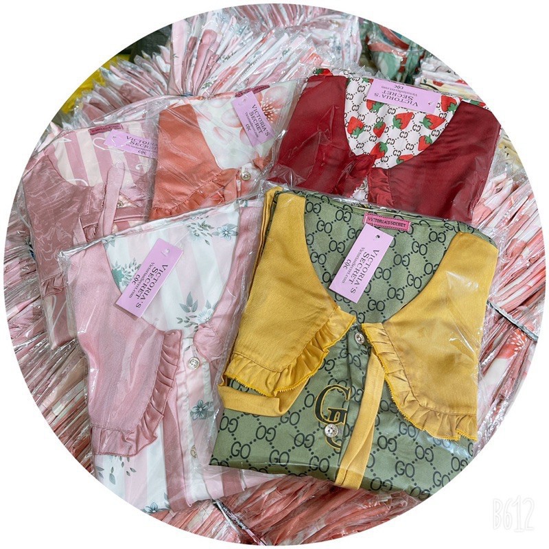 [FREE SHIP] Bộ LPijama Quần Sooc Họa Tiết Phối Bèo Cổ Nơ Xinh Xắn