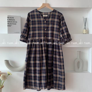 Váy babydoll kẻ xanh cộc tay cổ V cài cúc