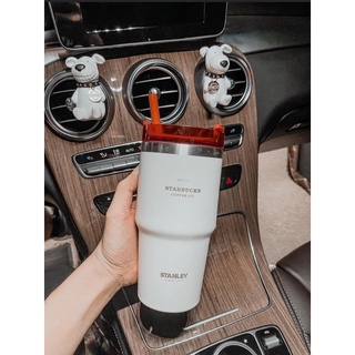Ly giữ nhiệt Starbucks Stanley