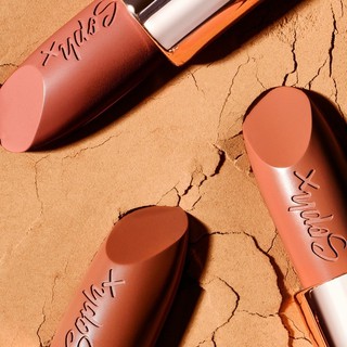Son Makeup Revolution X Soph lipstick