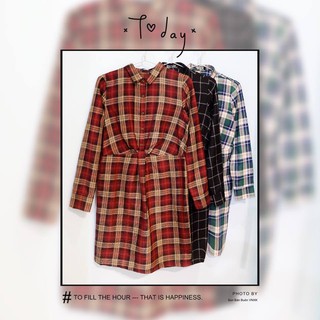 Đầm Đức kẻ ngang cổ tay dài