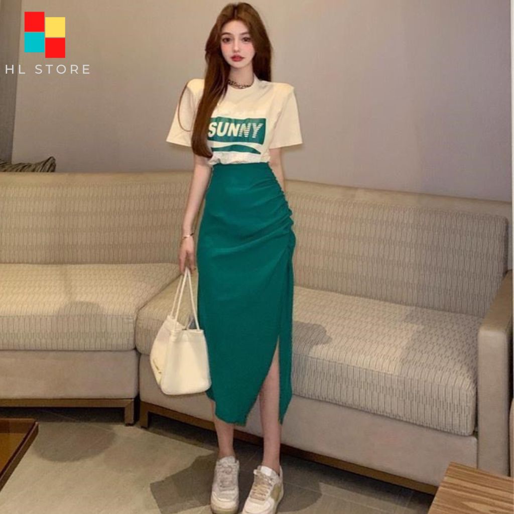Set áo thun tay ngắn Sunny + Chân váy chữ A lưng cao xẻ đùi phong cách Ulzzang HL01