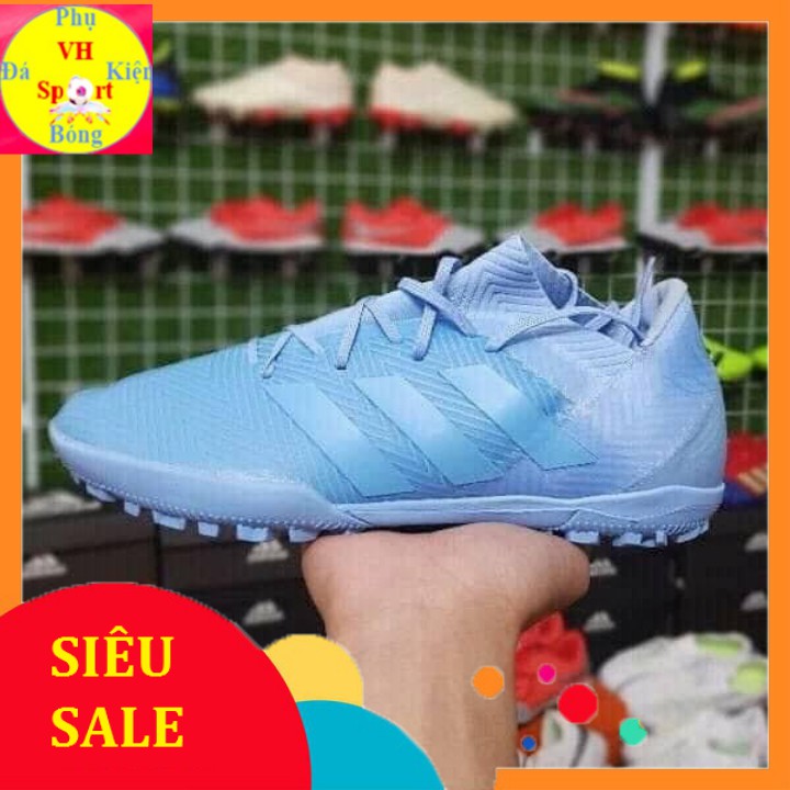 Giày đá bóng sân cỏ nhân tạo Adidas Nemeziz 18.3 TF
